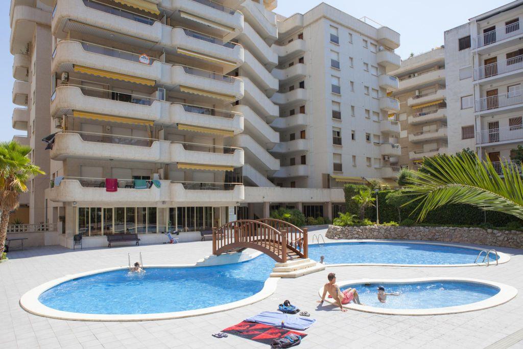 Apartamentos Ibersol Arquus Salou Exterior foto